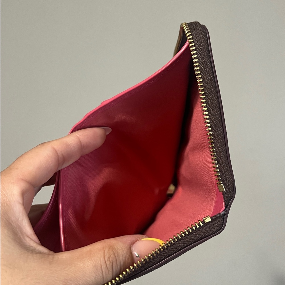 Med Wallet - Picture 5 of 7